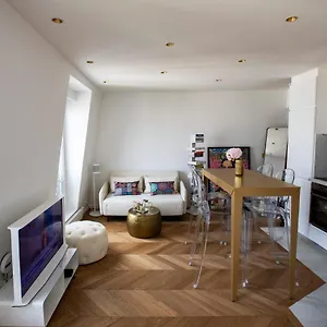  Appartement Parc Monceau Flat