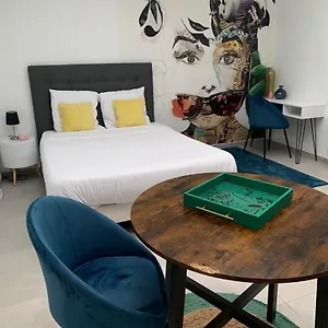  Appartement Cosy And Modern Studio In Heart Of Xvii Area