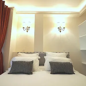Appartamento Louvre Opera Classic Chicsuites, Parigi